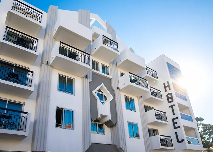 T Boutique Szálloda 3*