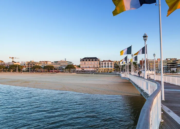 T Boutique 3* アルカション